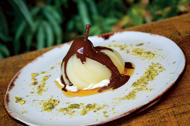 Recipe: Poached Pears filled with Mascarpone